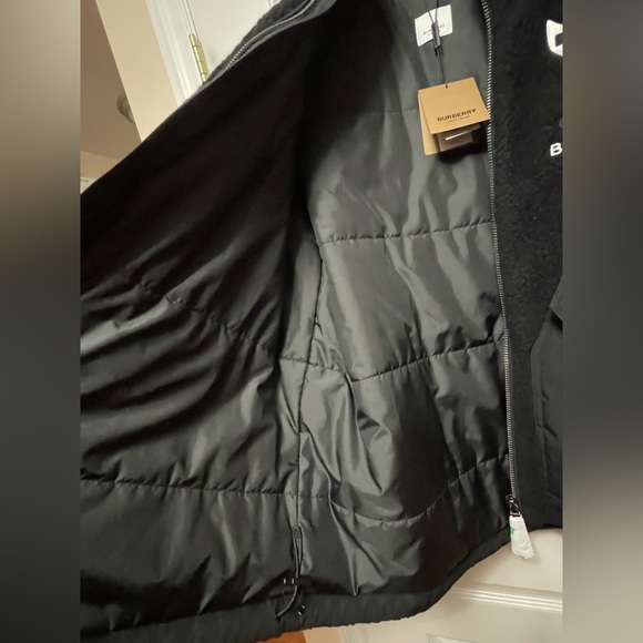 BURBERRY Rabbit Appliqué Fleece Funnel Neck Bomber Jacket - Brand New With Tags - Picture 9 of 11
